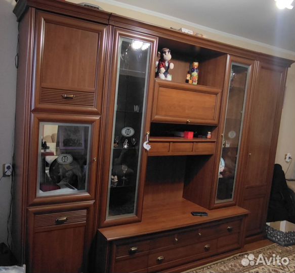 Стенка в гостиную Изотта- 4 Ангстрем