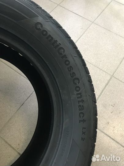 Continental ContiCrossContact LX2 285/60 R18 116V