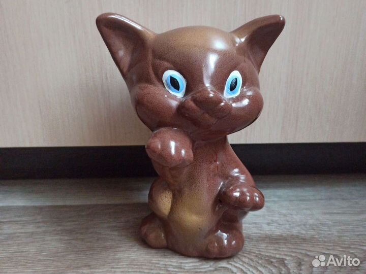 Котики. Кошечки. Статуэтка. Фигурка