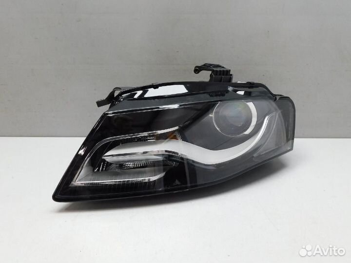 Фара левая Audi A4/RS4/S4
