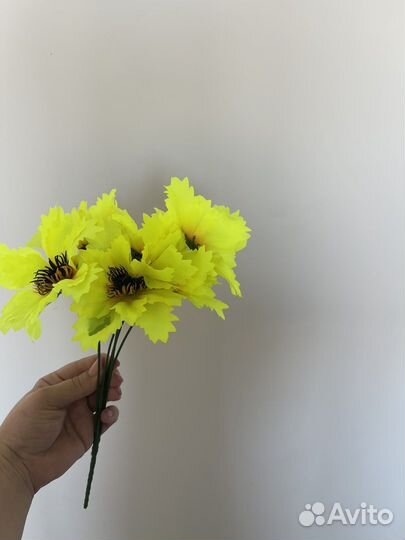 Цветочки искусттвенные, красивые