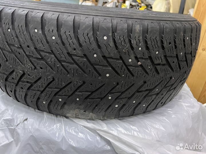 Nokian Tyres Hakkapeliitta 8 SUV 235/55 R18