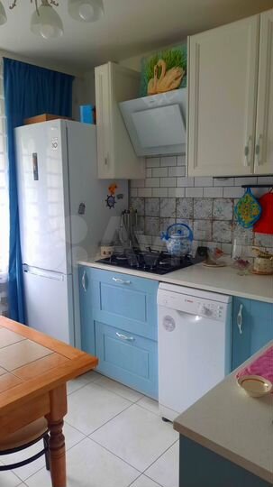 4-к. квартира, 94,4 м², 1/9 эт.