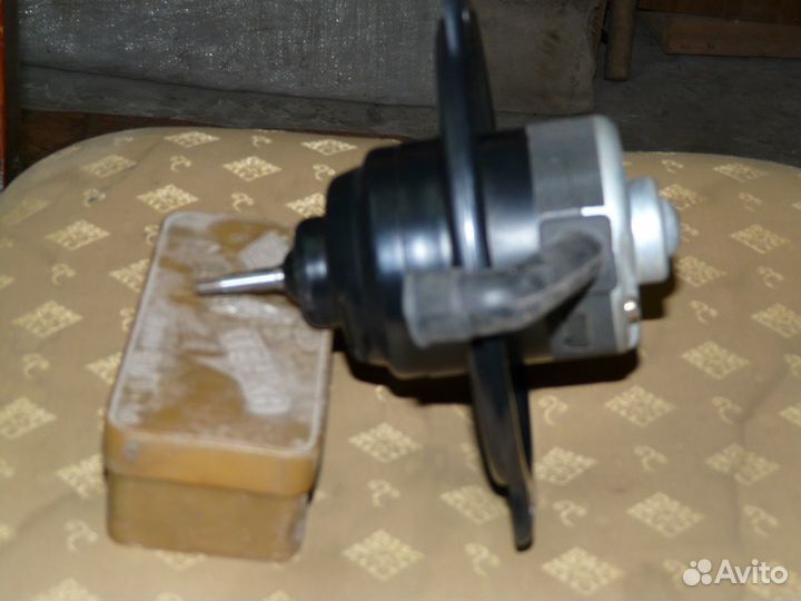 Мотор отопительной системы салона