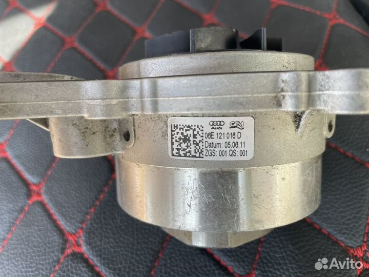 Насос водяной audi 06Е121016D