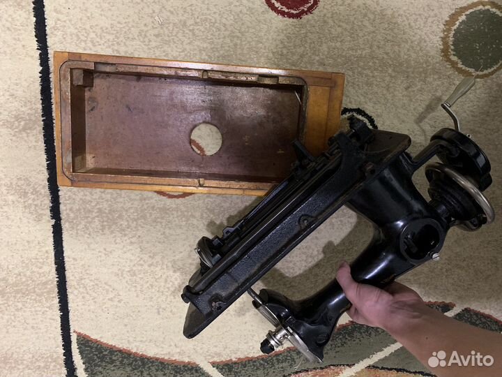 Швейная машинка