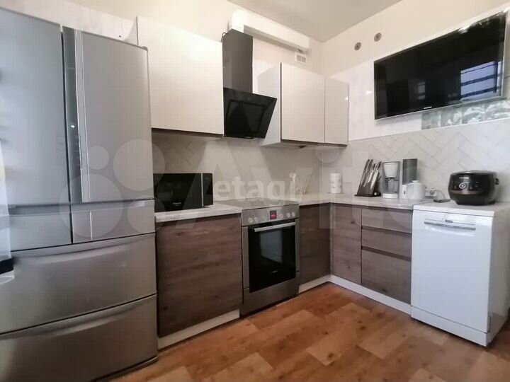 2-к. квартира, 60 м², 3/5 эт.