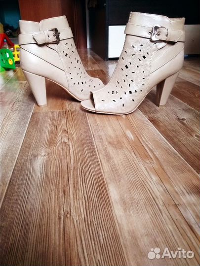 Ботильоны новые