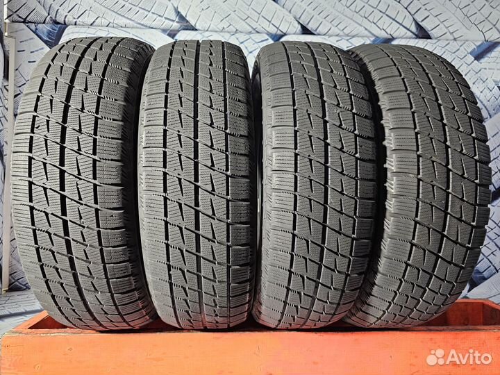 Bridgestone Ice Partner 215/60 R17