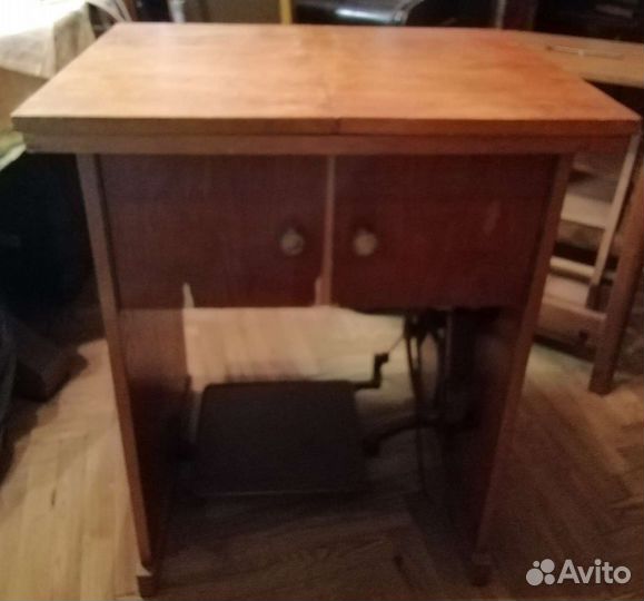 Раритетная швейная машина 