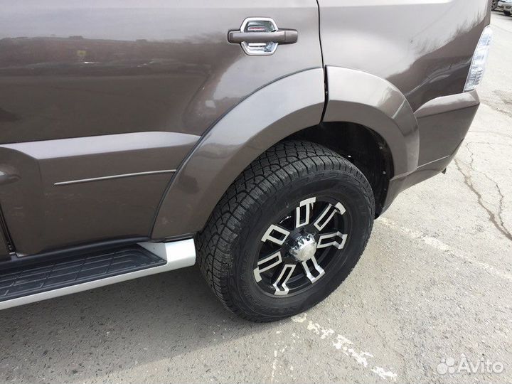 Расширители арок Norix Link для Pajero 4