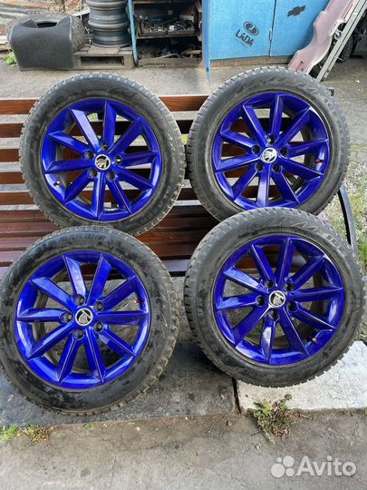 Диски литые + резина r16 skoda superb Helix 7j