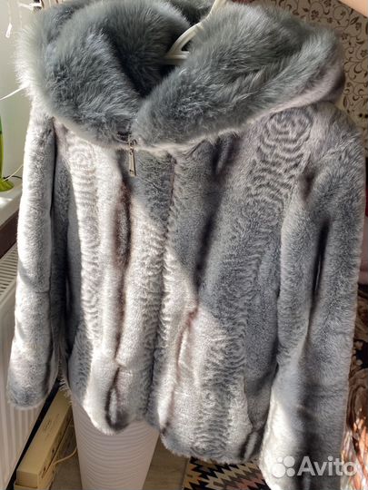 Шуба с капюшоном