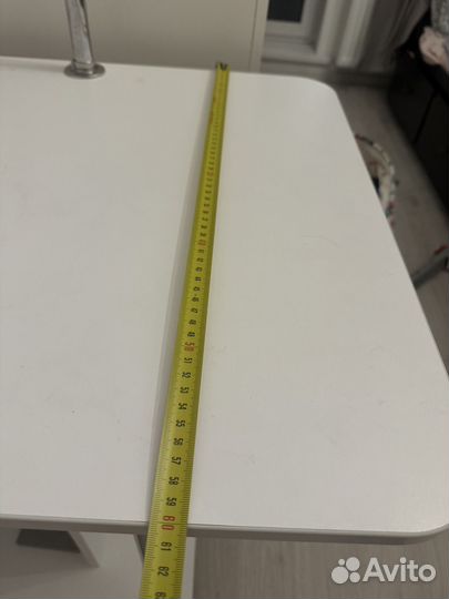 Компьютерный стол белый