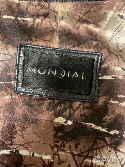 Кожаный плащ