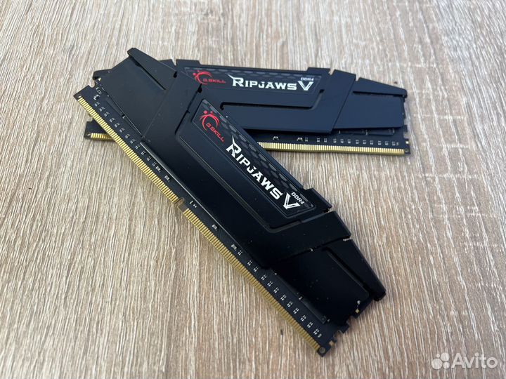 G.Skill Ripjaws V DDR4 2x32Gb 3600 мгц