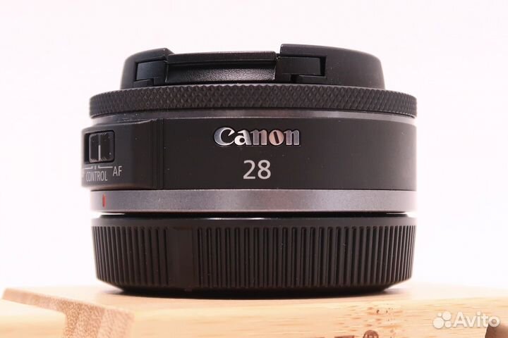 Объектив Canon RF 28mm f2.8 STM