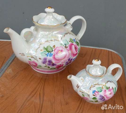 Чайник большой и заварный чайник