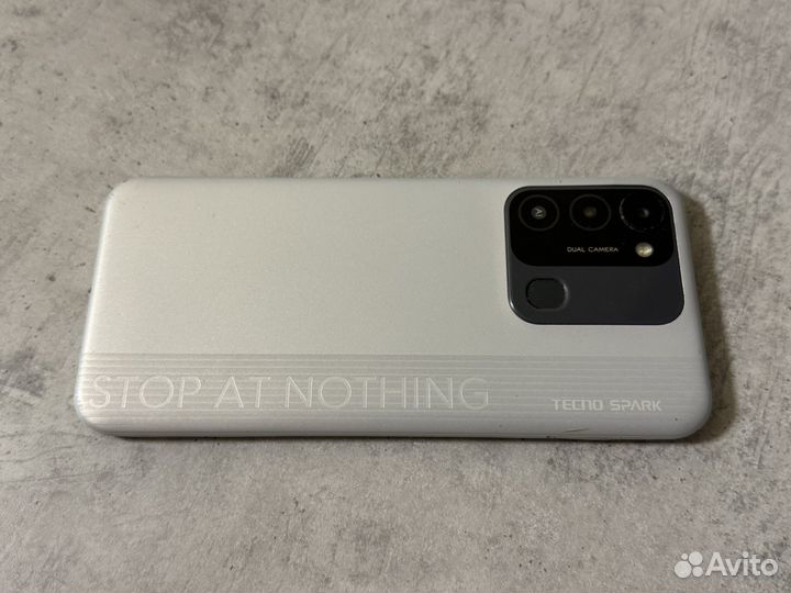 TECNO Spark 8C, 4/64 ГБ