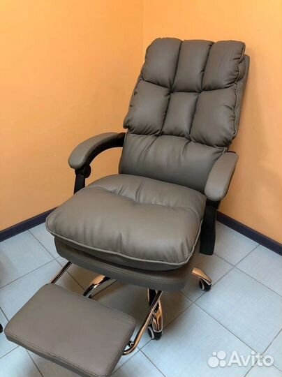 Кресло для игр. Игровое кресло с массажем
