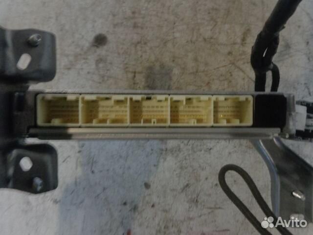 Блок управления двигателем Toyota Highlander