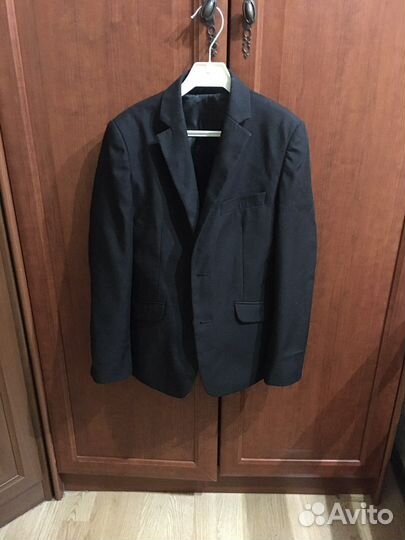 Школьный костюм