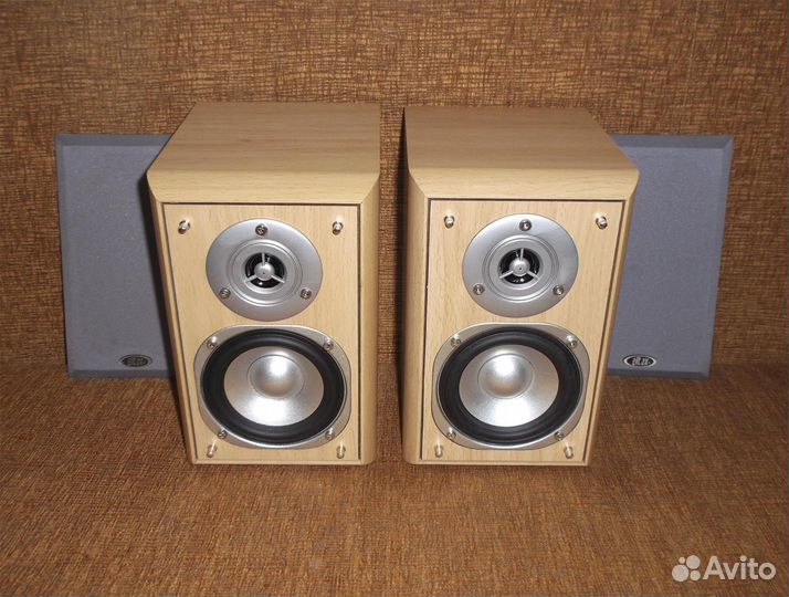 Новые полочные акустические системы