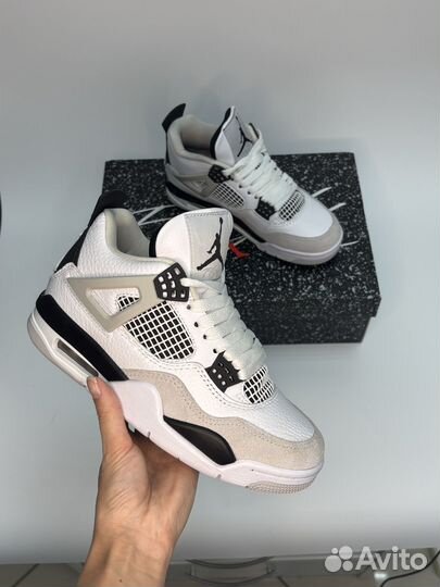 Кроссовки nike женские