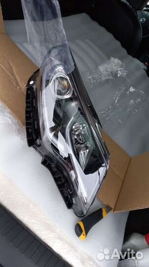 Фара правая Kia Optima 4 рестайлинг