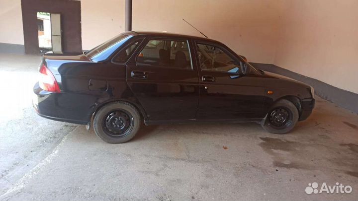 Сиденья на priora