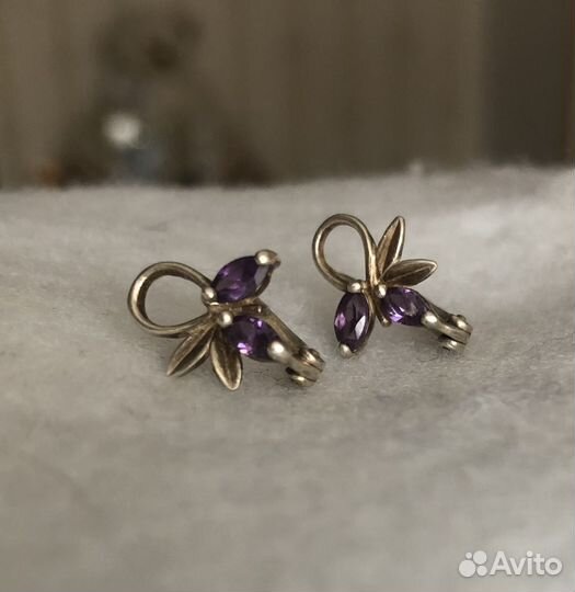 Серебряные серьги с фианитами