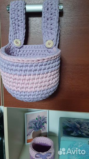 Подвесная корзинка на детскую кровать