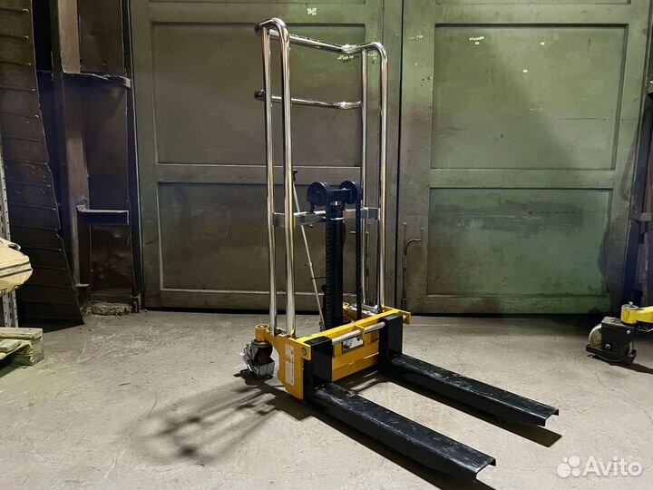 Штабелер гидравлический облегченный 0,4 т 1,1 м