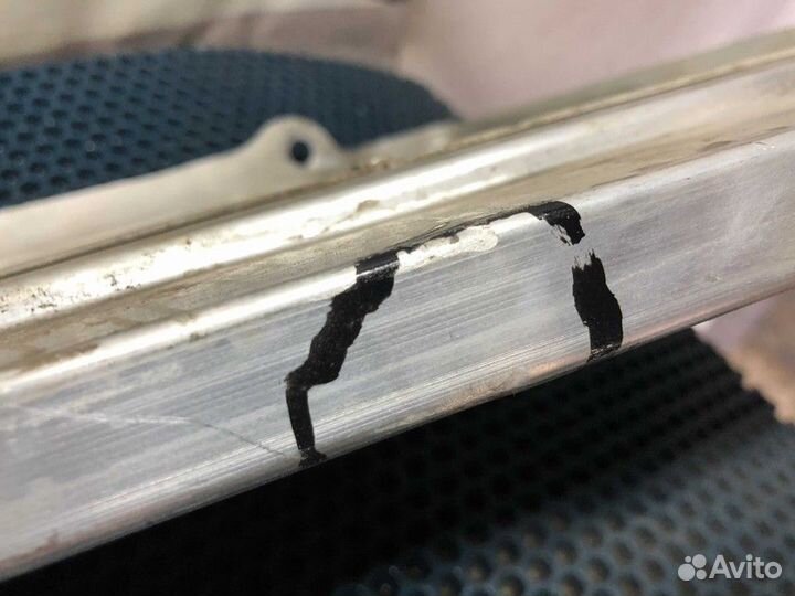 Панель передняя