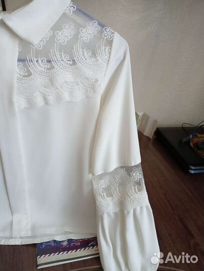 Школьная блузка