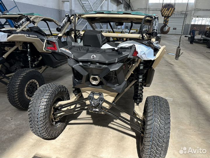 Новый BRP Maverick X RC turbo RR can-am x3
