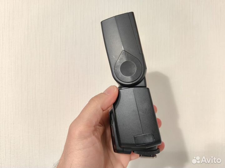 Вспышка Yongnuo YN560EX