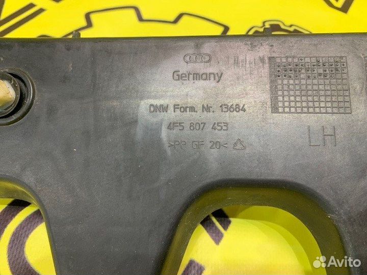 Крепление бампера заднее левое Audi A6 4F2 AUK