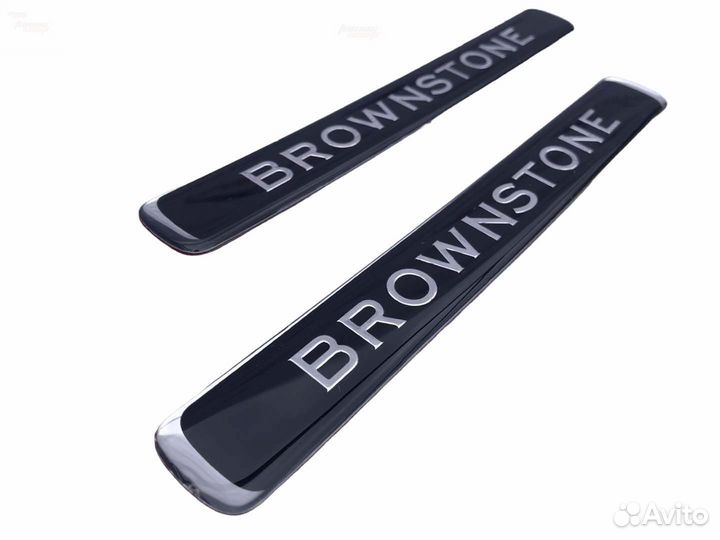 Эмблема Toyota Land Cruiser 200 I7453