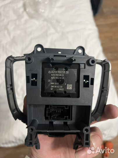 Джойстик центральной консоли w213