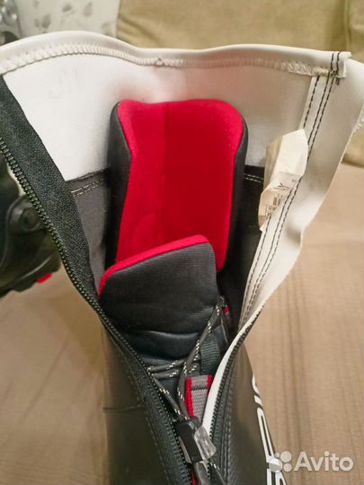 Ботинки лыжные Spine Concept Skate 296-22 NNN