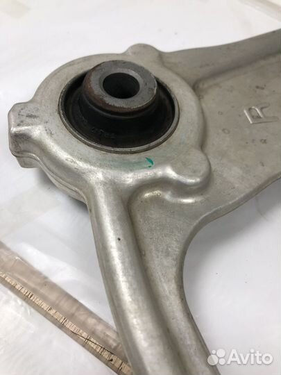 Рычаг передний Nissan Teana L33