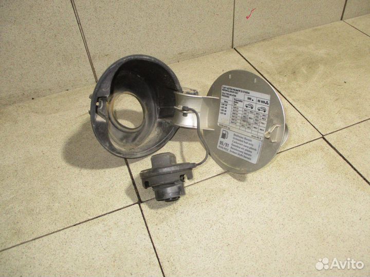 Лючок бензобака Skoda Fabia I (6Y) 1999-2007