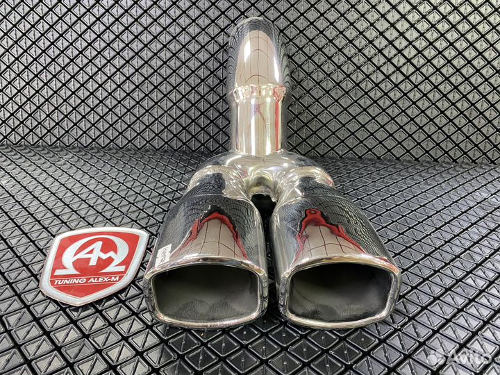 Насадка глушителя Hummer H2 / H3