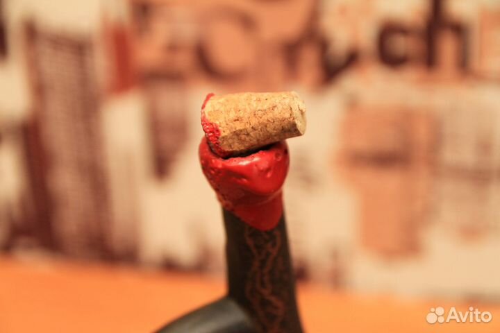 Глиняный кувшин для вина Абхазия с пробкой