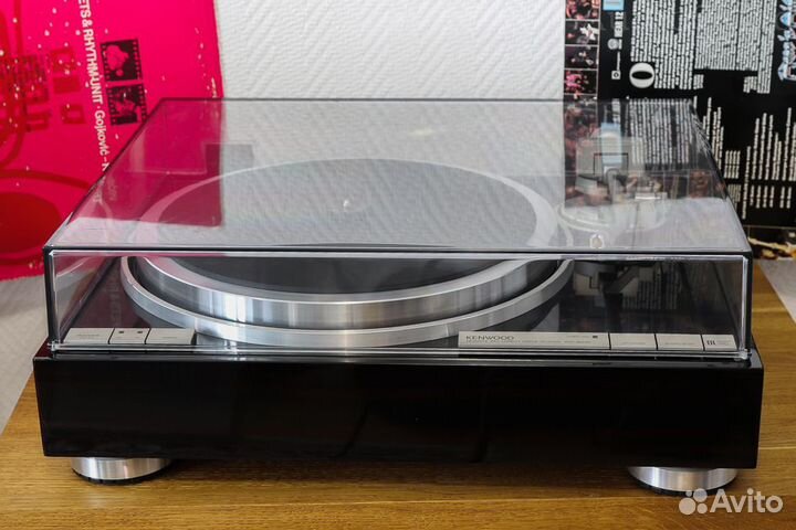 Проигрыватель винила Kenwood KP-9010