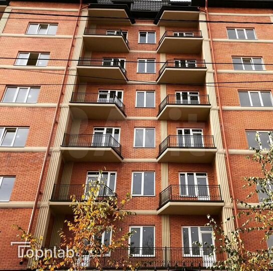 3-к. квартира, 96,5 м², 2/8 эт.