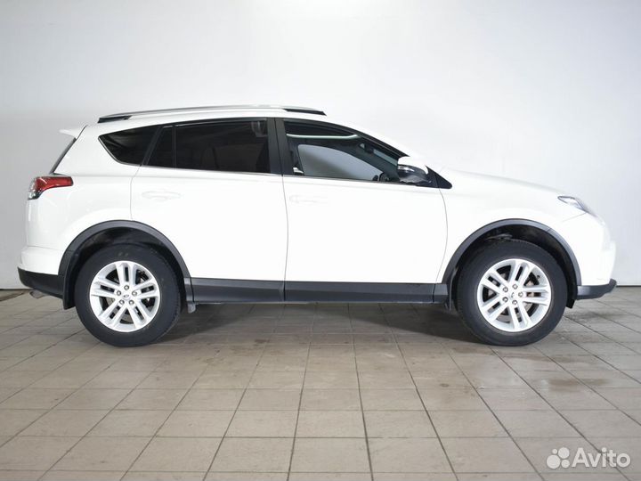 Toyota RAV4 2.5 AT, 2017, 130 255 км