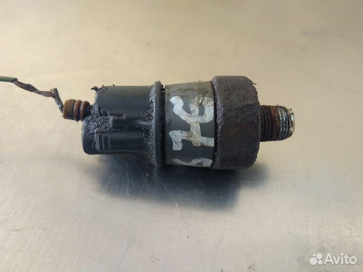 Датчик давления масла Faw Vita