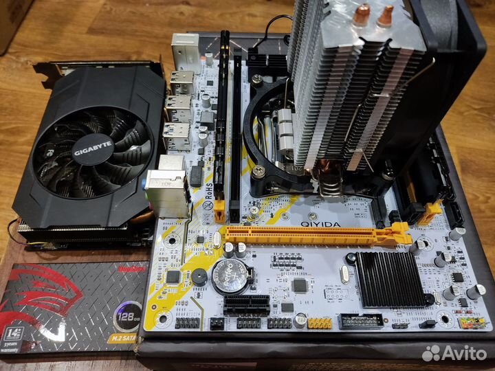 Комплект X99, Xeon 2640 V4, 20 потоков, 16 Gb DDR4